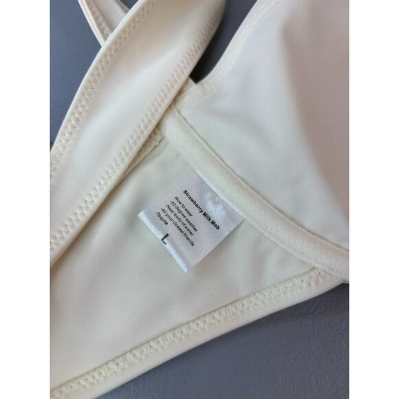 Strawberry Milk Mob women's large ivory white underwire bikini swim top - Picture 6 of 6